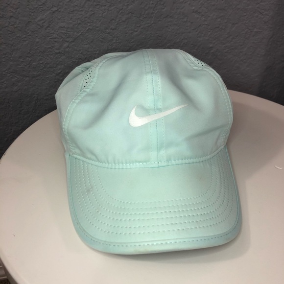 mint nike hat